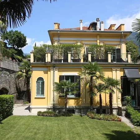 Villa Silvestri In A Private Lakefront That Sleeps 12 Laglio